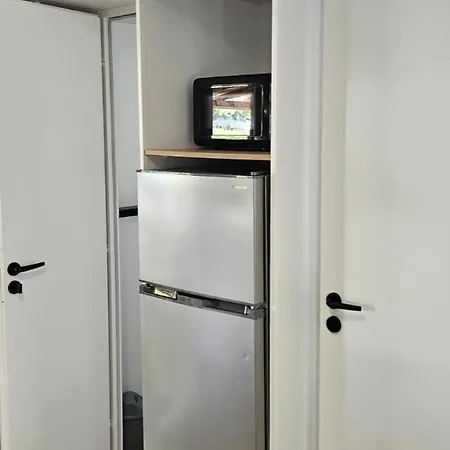Kamp alanı Jlw Lou Pignada